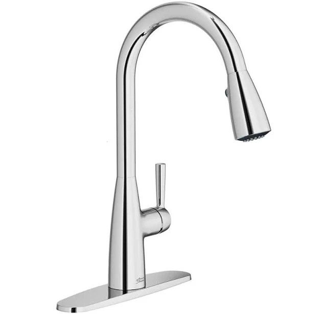 Fairbury 2S Single-Handle Pull-Down Sprayer Kitchen Faucet in Polished Chrome