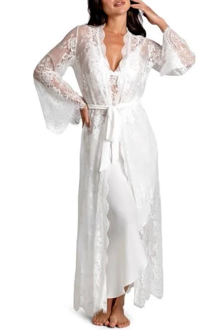 In Bloom Women's Scalloped Lace Robe