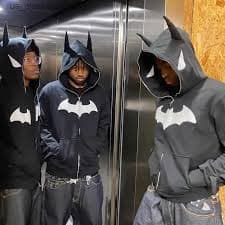Mens Hoodies Sweatshirts Y2K Zip Up Hoodie Harajuku Bat Animation Hip Hop Streetwear Goth Print Oversized Hoodie Sweatshirt Vintage Loose Anime Hoodie T230731 From Us_alaska, $6.89 | DHgate.Com