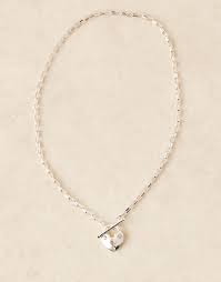 ASOS DESIGN short necklace with heart t-bar detail in silver-tone | ASOS