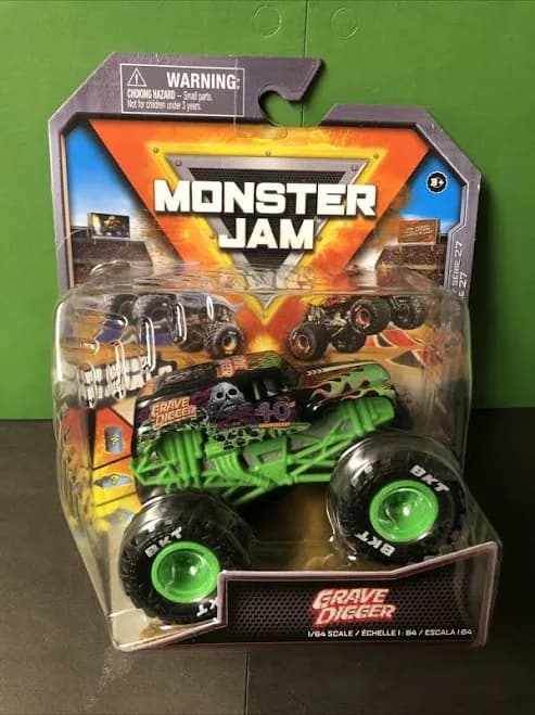 Spin Master 2022 Monster Jam Grave Digger 40th Anniversary Legacy