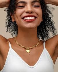 Amazon.com: BECHEBV Elegant 18k Chunky Gold Necklace With Heart Design Heart Necklaces For Women Stylish Gold Heart Necklace For Everyday Wear (Retro Gold) : Clothing, Shoes & Jewelry
