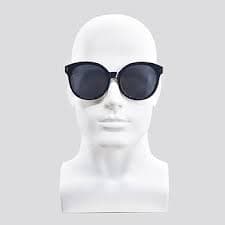 Amazon.com: FanLin Male Mannequin Head Professional Manikin Head for Display Wigs Hats Headphone Mask Sunglasses Jewelry and Scravat Display Stand (Matte white) : Arts, Crafts & Sewing