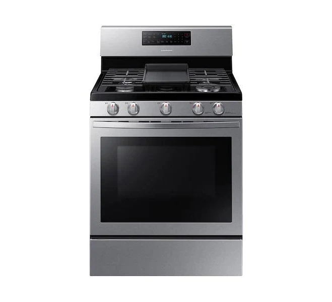 Samsung 30" 5.8 cu. ft. Freestanding Gas Range with Griddle