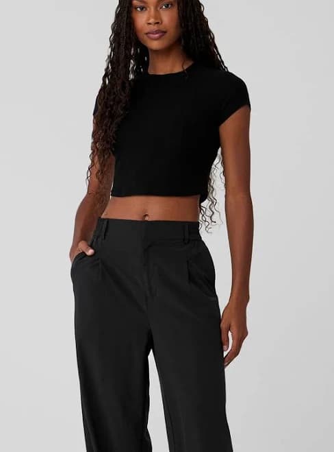 Alo Yoga Ribbed Sea Coast Cropped T-Shirt