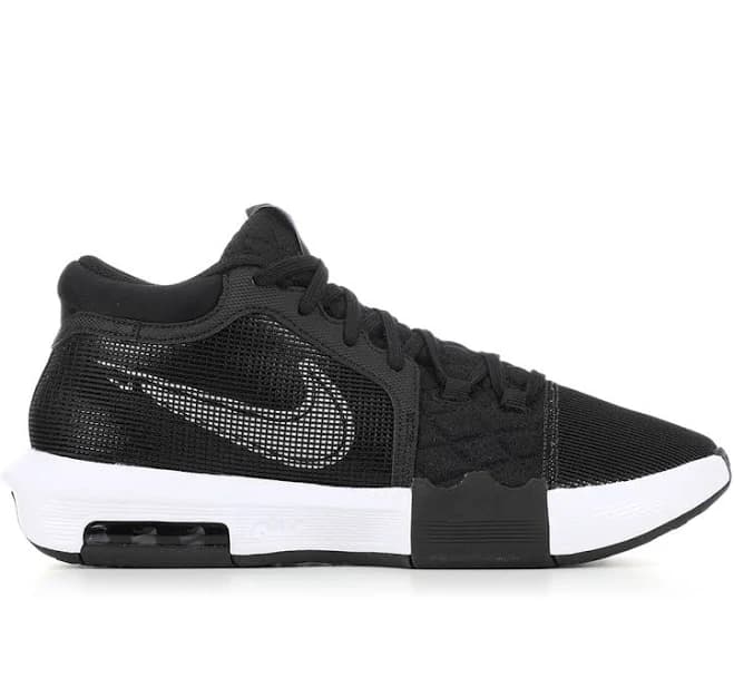 Nike Men's LeBron Witness 8 Basketball Shoes