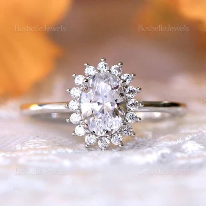 925 Sterling Silver Minimalist Flower Oval Halo Engagement Ring
