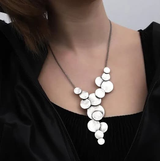 Antique Silver Circle Pendant Necklace