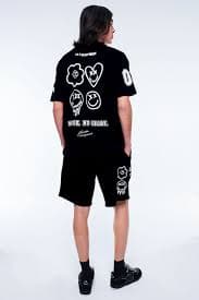 Naive Black – Elevenparis