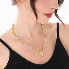 Amazon.com: Collares de cadena de oro grueso con clip para mujer, colgante de moda, lindo chapado en oro, chapado en oro, gargantilla de cadena de eslabones en U cubana estética, hecha a