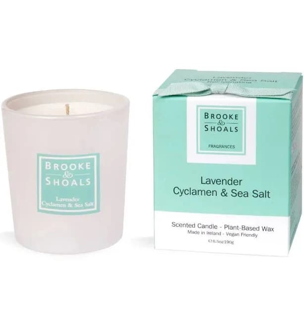 Lavender, Cyclaman & Sea Salt Candle
