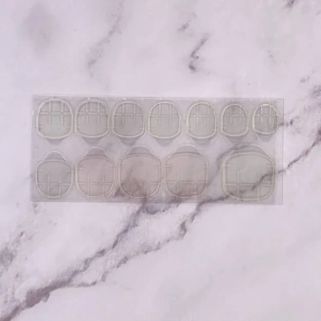 Adhesive Nail Tabs for Press On Nails