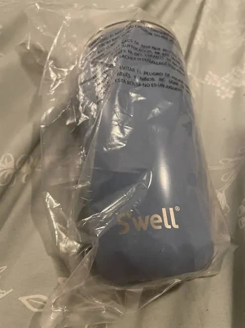 S’well Tumbler Coastal Blue 18 Oz