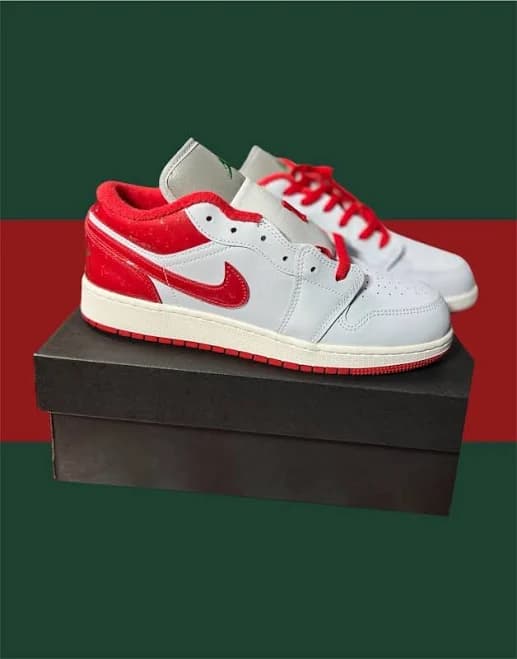 5.5y Jordan 1 low special edition green red (n1050)