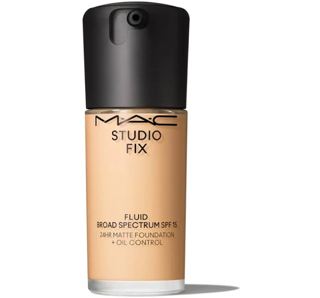 MAC Studio Fix Fluid SPF 15 24HR Matte Foundation Oil Control
