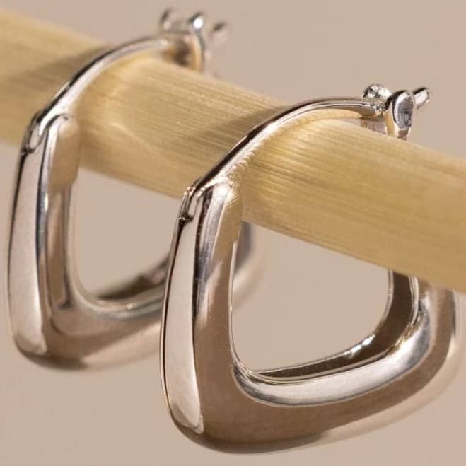 Caitlyn Minimalist 18K Gold Square Hoop Earrings