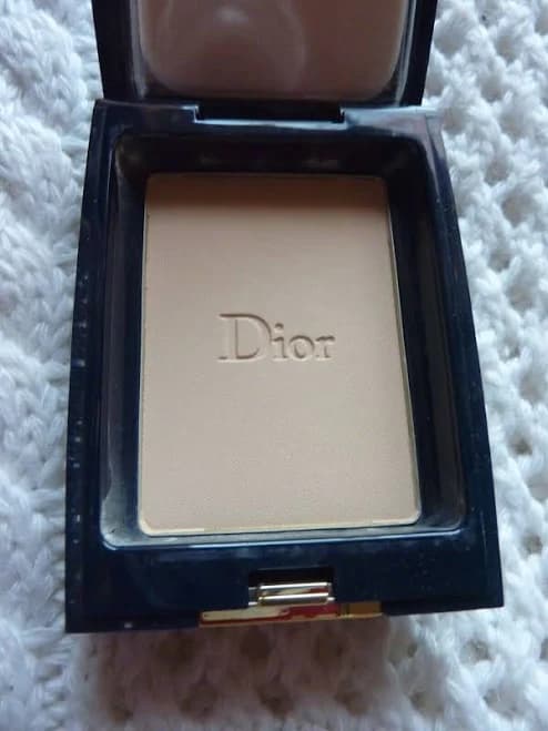Dior Diorskin Compact Makeup Powder Foundation