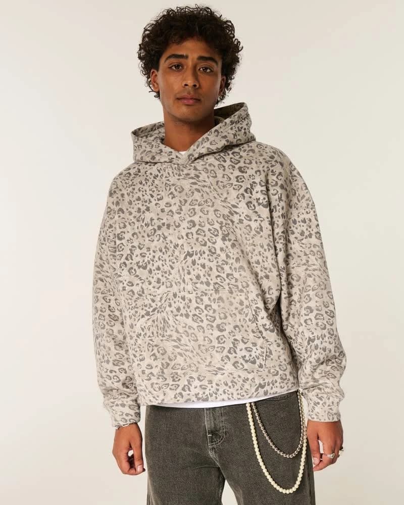 Hollister Men's Feel Good Super Boxy Hoodie