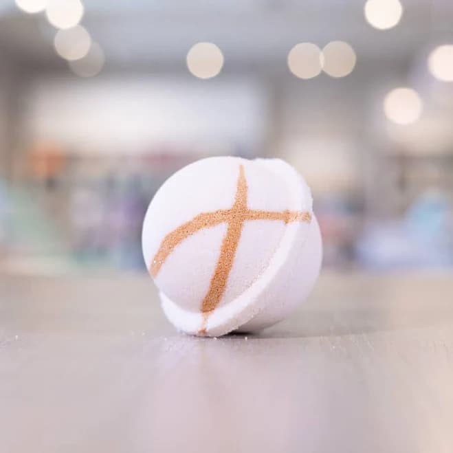 Oatmeal Honey Bath Bomb