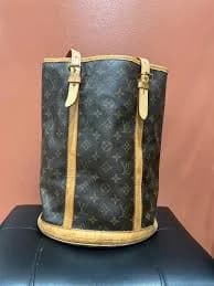 Louis Vuitton 2003 GM Monogram Bucket Bag