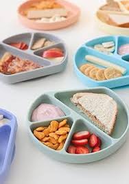otterlove Silicone Baby Plate with Suction Base - 100% Platinum Pure LFGB Silicone with NO Fillers - BPA Free - Fits Most Highchair Trays (4 Section Divided Plate + Cover - Woodchuck) : Amazon.ae: Baby Products