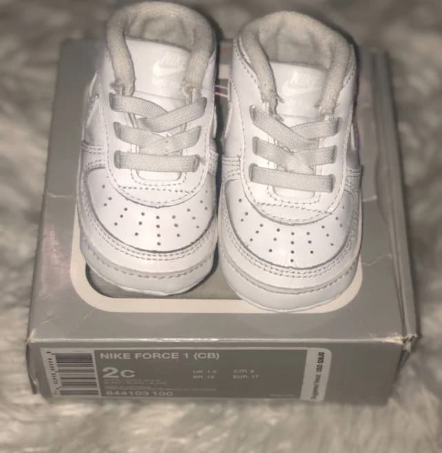 Nike Baby Force White Soft Crib Shoes Size 2 C 3-6 Months