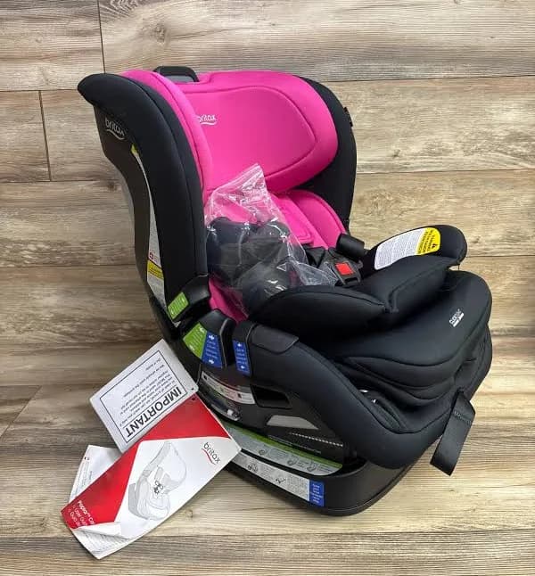 NEW Britax Poplar 2-in-1 Convertible Car Seat in Magenta Onyx 5-65lbs.