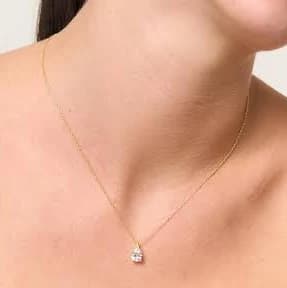 Dainty Teardrop Diamond Necklace