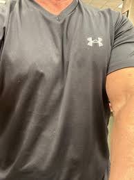 UA Velocity Men's V-neck Short Sleeve | Under Armour