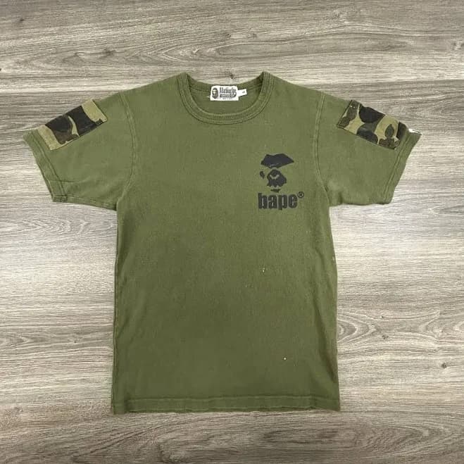 A Bathing Ape Bape Shirt Mens Small Olive Green Ape Head Logo Camo