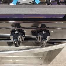 Whirlpool Stainless 5.1 Cu. Ft. Freestanding Gas Range with Broiler Dr