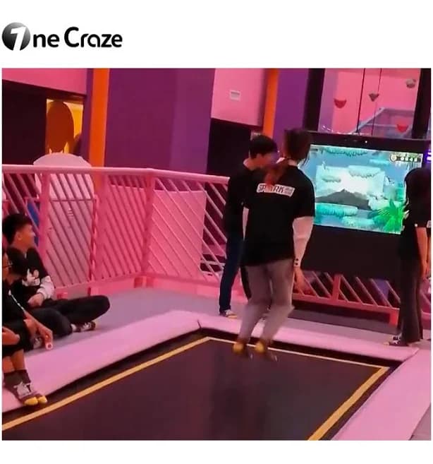 Wholesale interactive trampoline 3D interactive playground equipment Children AR wall interactive 3D projection ystem for kids Factory direct