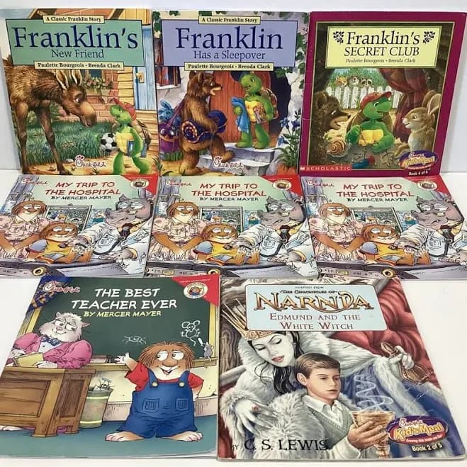 Scholastic Lot Of 8 Chick-fil-A Kids Meal Books - Books | Size: s