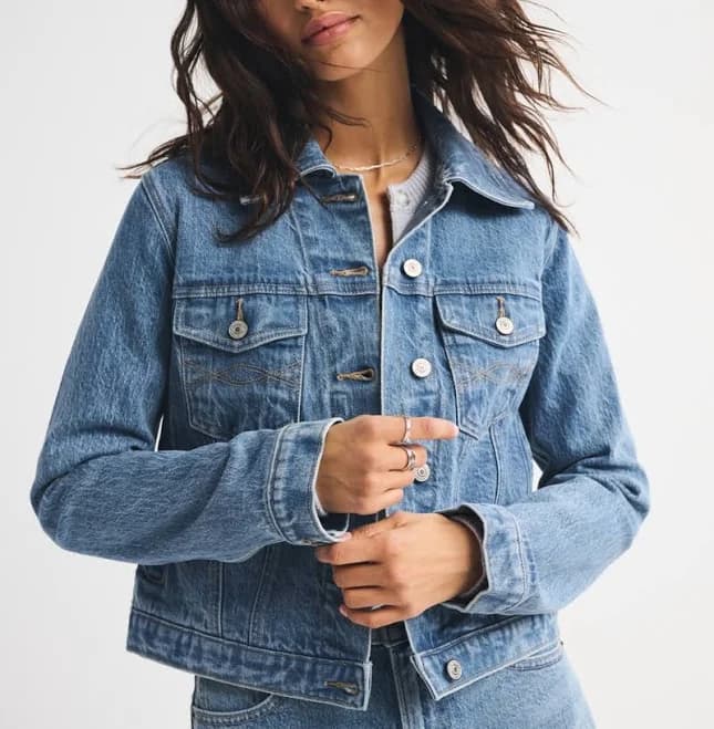 Abercrombie & Fitch Women's Slim Denim Trucker Jacket