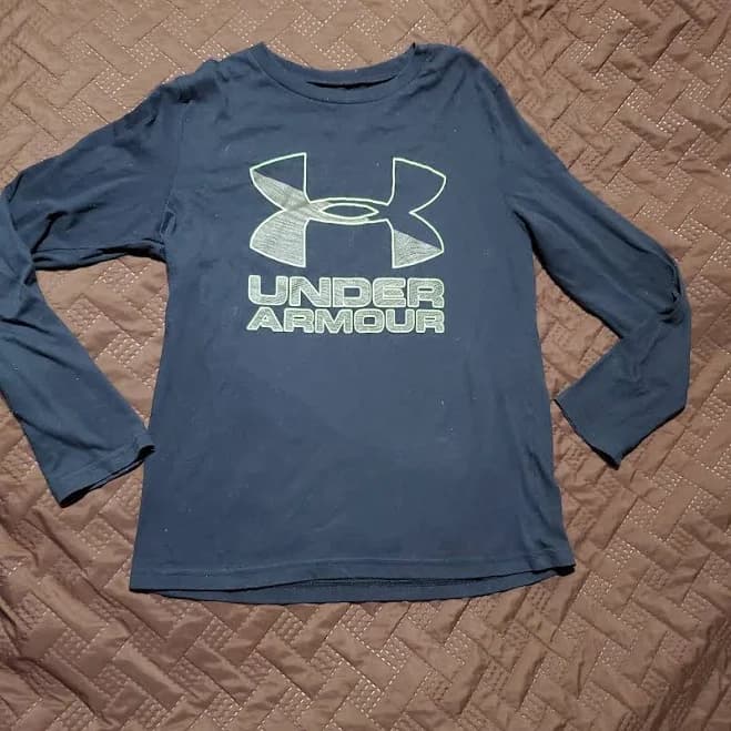 Under Armour Long Sleeve Black Tshirt-neon Green Logo-loose Heatgear