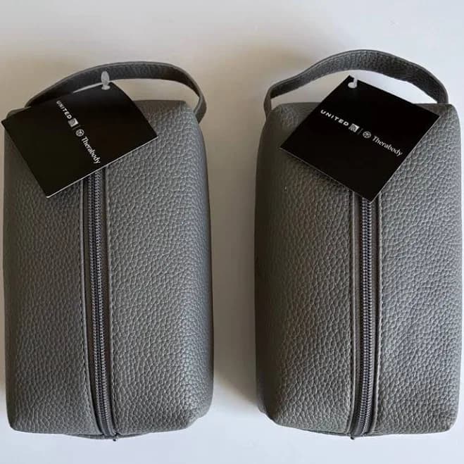 Therabody United Airlines X Amenity Kit - New Beauty | Size: 7