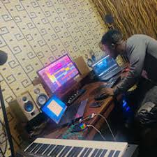 Make your trending afrobeats or amapiano sound in few hours by Beatbyjayvoice | Fiverr