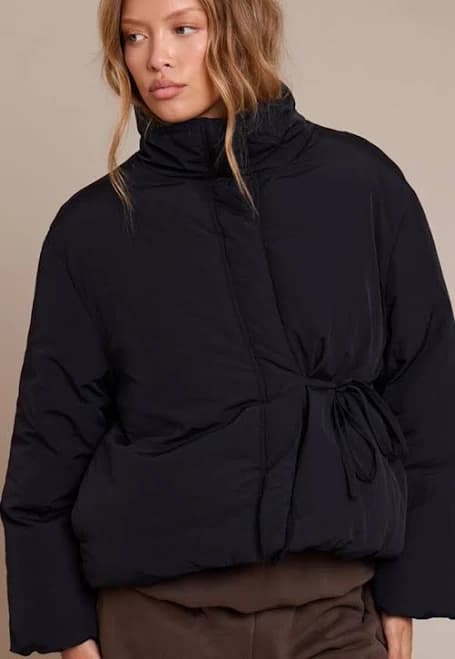Women's High Neck Quilted Puffer Jacket