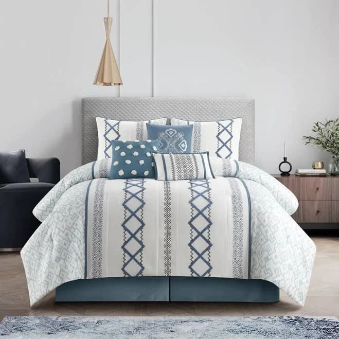 Nanshing Anthony Geometric Comforter Set