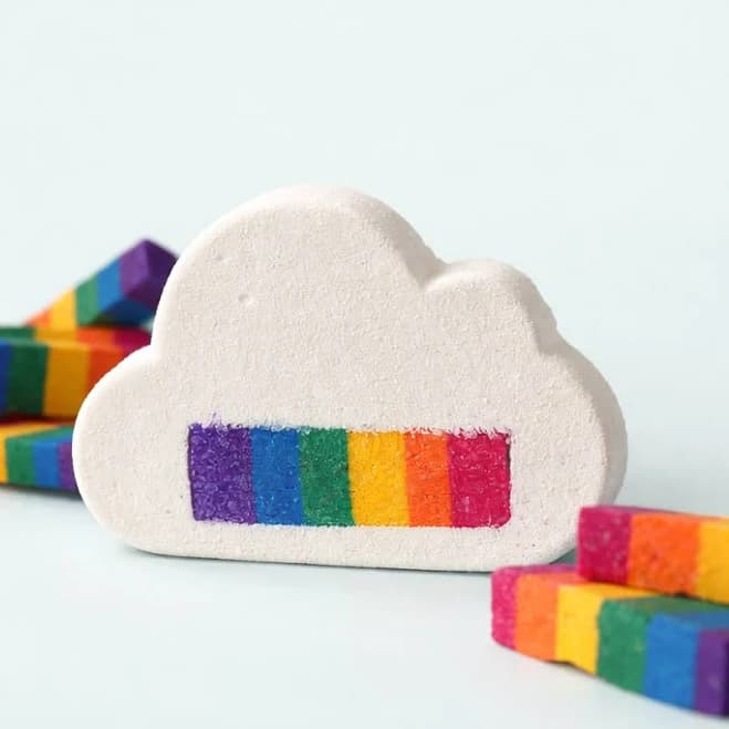 Rainbow Art Foaming Bath Bomb Beach Soap & Candle