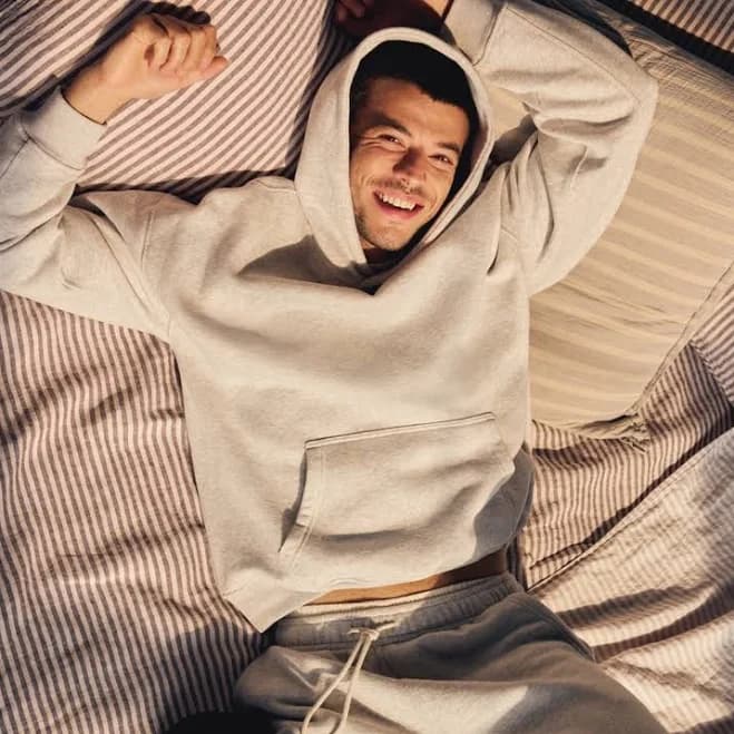 Abercrombie & Fitch Men's Essential Hoodie