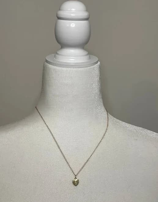 Minimalist Dainty Gold Heart Charm Necklace