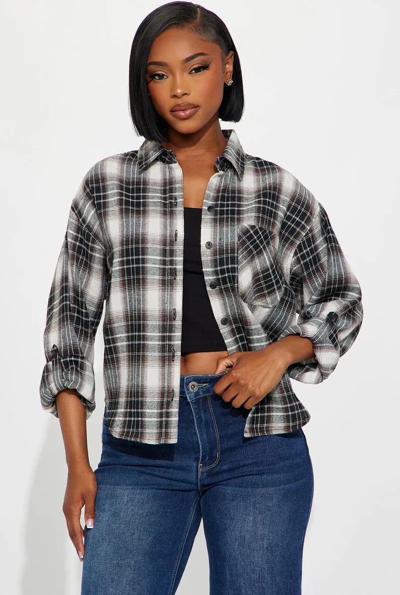 Fashion Nova Women's Out Here Flannel Plaid Shirt