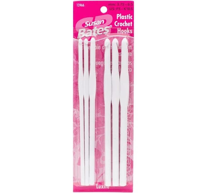 Susan Bates Luxite Plastic Crochet Hook Set