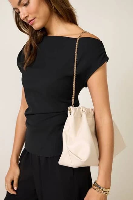 Evereve Whitney Leather Clutch Bag