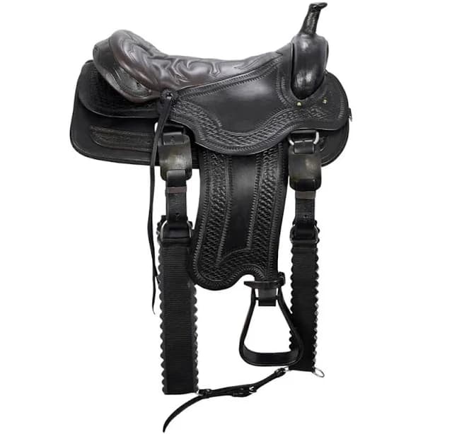 Western Saddle for Roping and Leisure