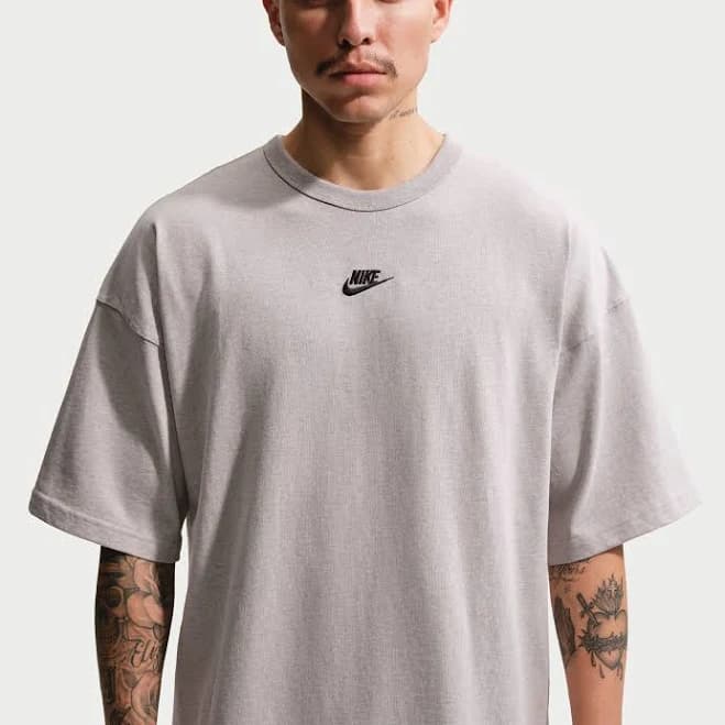 Nike Men's Sportswear Premium Essentials Oversized T-Shirt