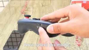 Amazon.com: ipega-PG-9083S 無線4.0 智慧型PUBG 行動遊戲控制器,適用於Samsung Galaxy S10/S10+ /S20 S20+5G/Note 20 Note 10 P30 P40 Mate Android 智慧型手機平板電腦(Android 6.) 高於