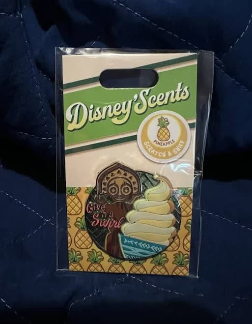 DOLE WHIP Pineapple TIKI ROOM Trader Sams Aulani Disney Scents