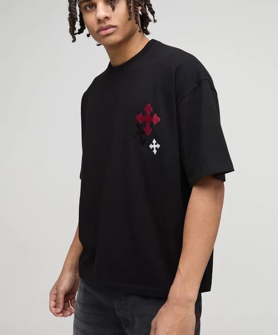 boohooMAN Men's Oversized Boxy Embroidered Cross T-Shirt